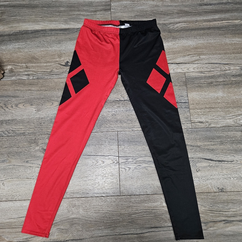 Harley Quinn official DC comics women's size M leggings Halloween mall g…